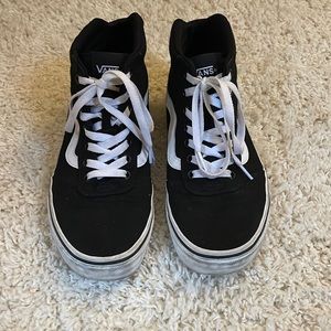 Mid top black Vans